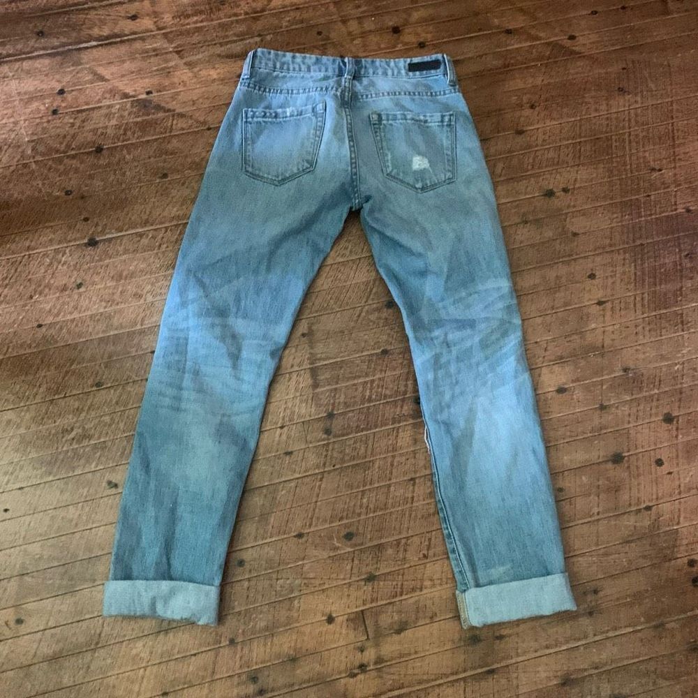 Blank NYC destroyed distressed cuffed size 24 normcore jeans - Picture 3 of 3
